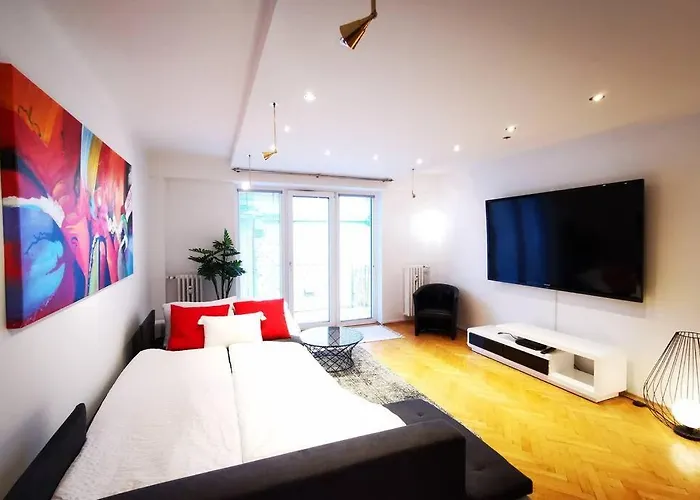 Appartement Charmante Zentrumswohnung Mit Balkon Und 80 Zoll Tv Klagenfurt am Wörthersee