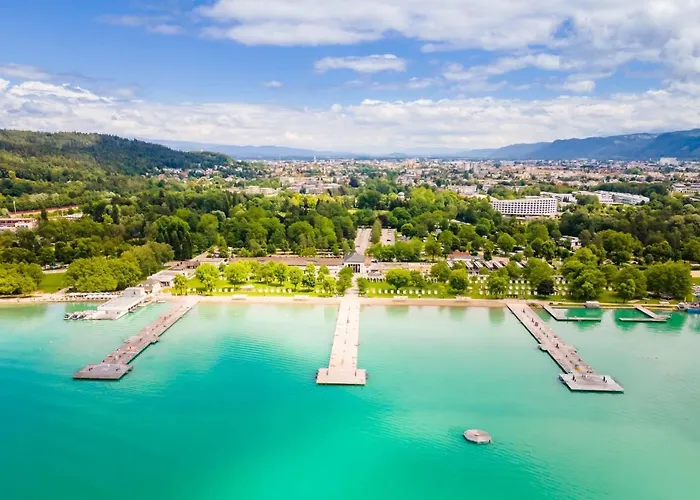 Charmante Zentrumswohnung Mit Balkon Und 80 Zoll Tv Appartement Klagenfurt am Wörthersee