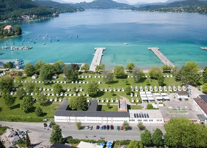 Charmante Zentrumswohnung Mit Balkon Und 80 Zoll Tv * Klagenfurt am Wörthersee